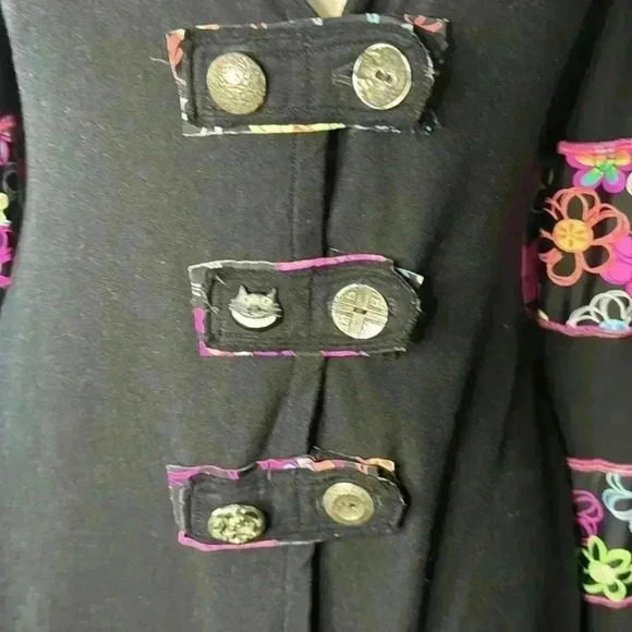 Stunning Bespoke Steampunk and Fantasy Corset-Laced Couture - Picture 8 of 9